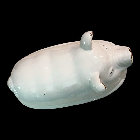 Adorable Vintage Piglet Butter Dish – Hand-Painted 2-Piece Farmyard Collection - Picture 4 of 10